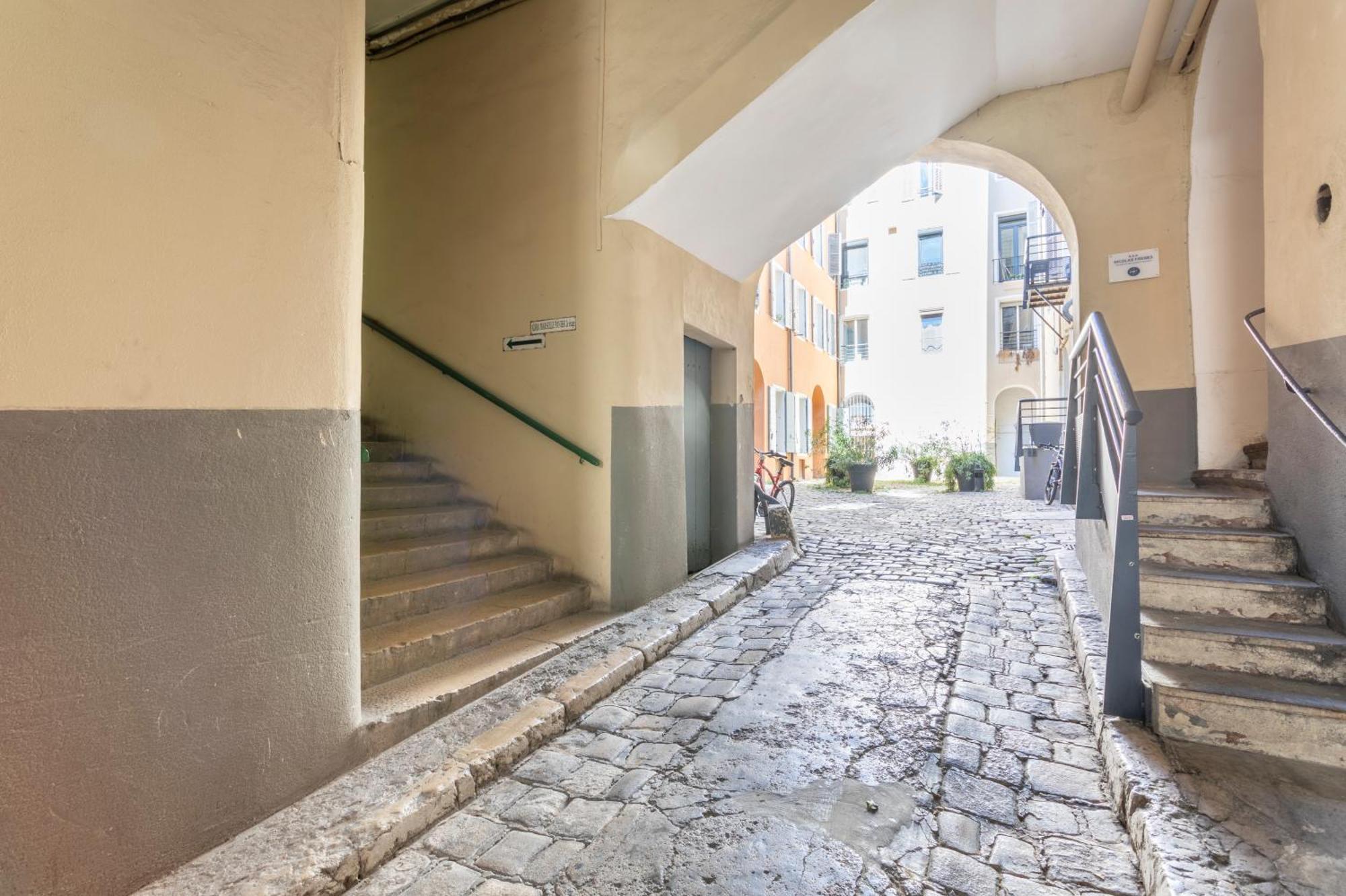 Adira Marseille Panier 2 Etoiles Lejlighed Eksteriør billede